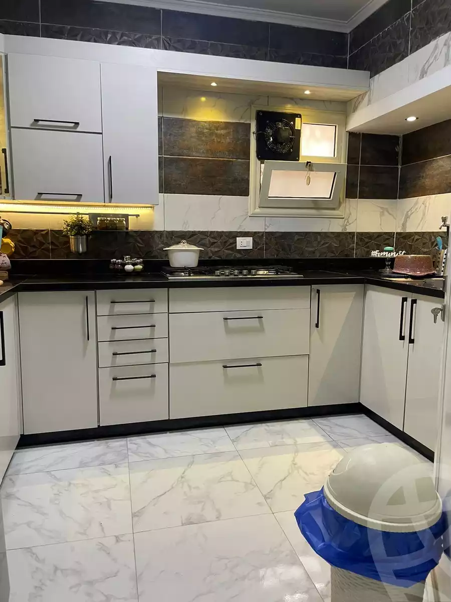 https://aqarmap.com.eg/ar/listing/5772938-for-sale-cairo-6th-of-october-central-axis