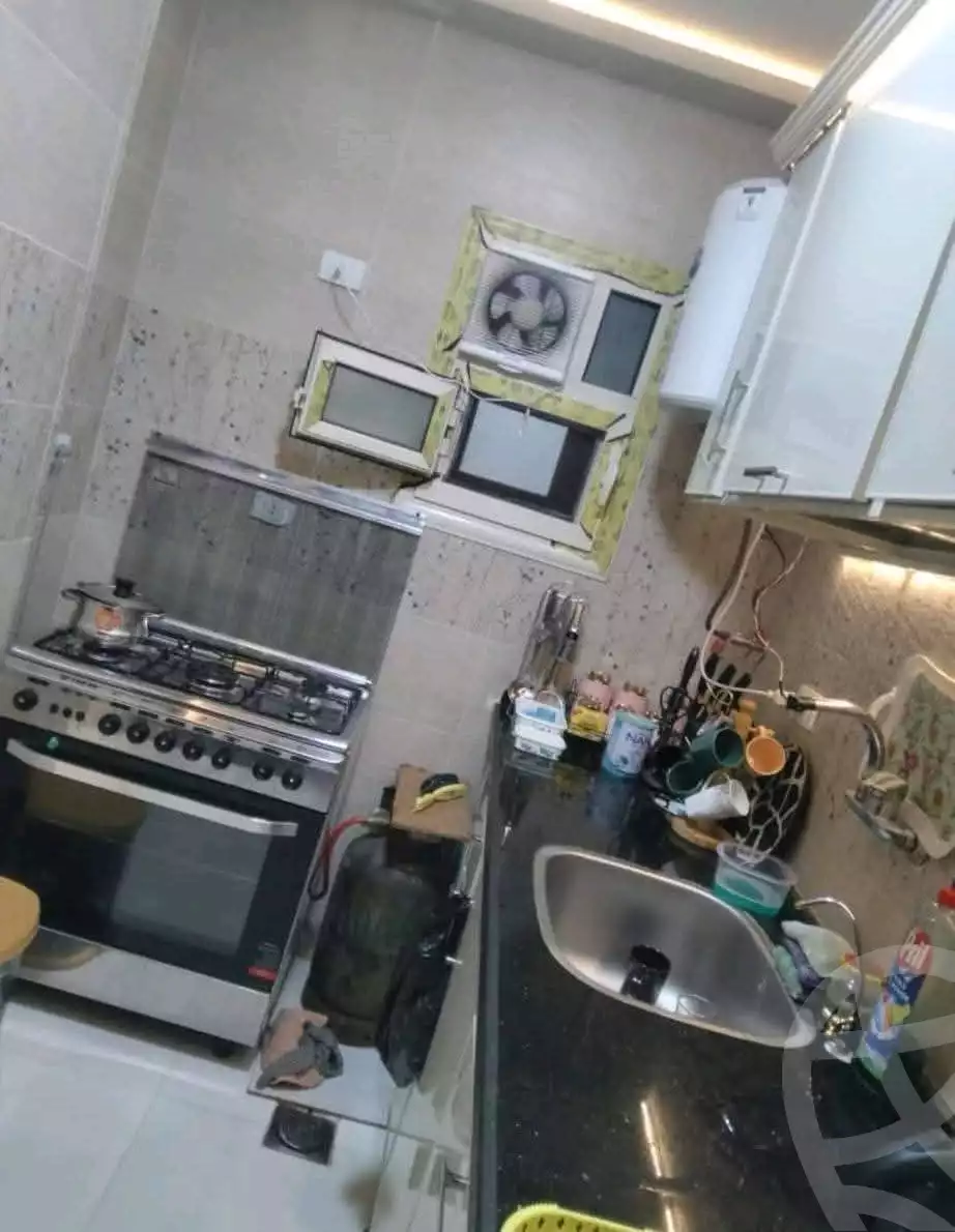 https://aqarmap.com.eg/ar/listing/5773046-for-sale-alexandria-l-jmy-lbytsh-shahr-al-assal-st