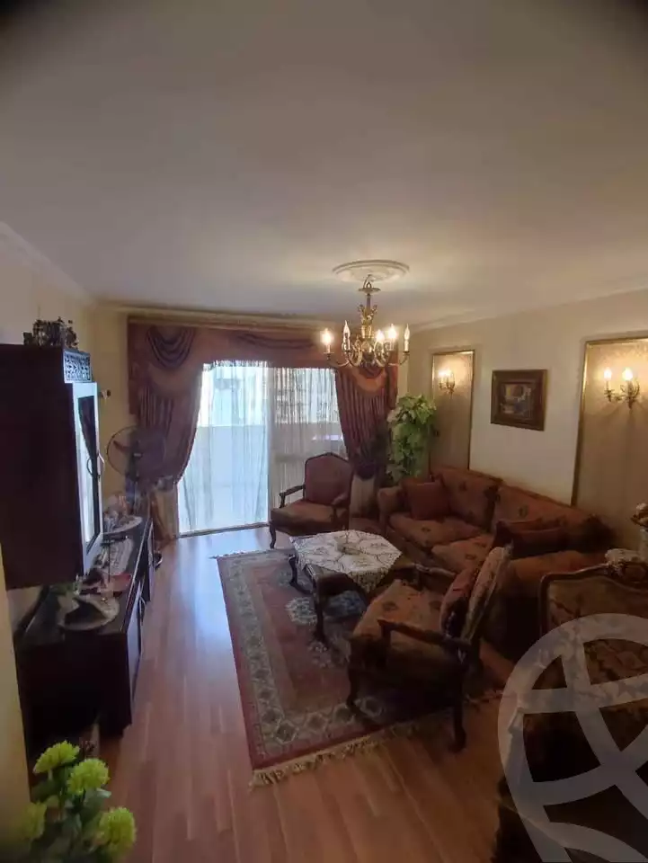 https://aqarmap.com.eg/en/listing/5773432-for-sale-alexandria-zezenia-ibrahim-el-attar-st