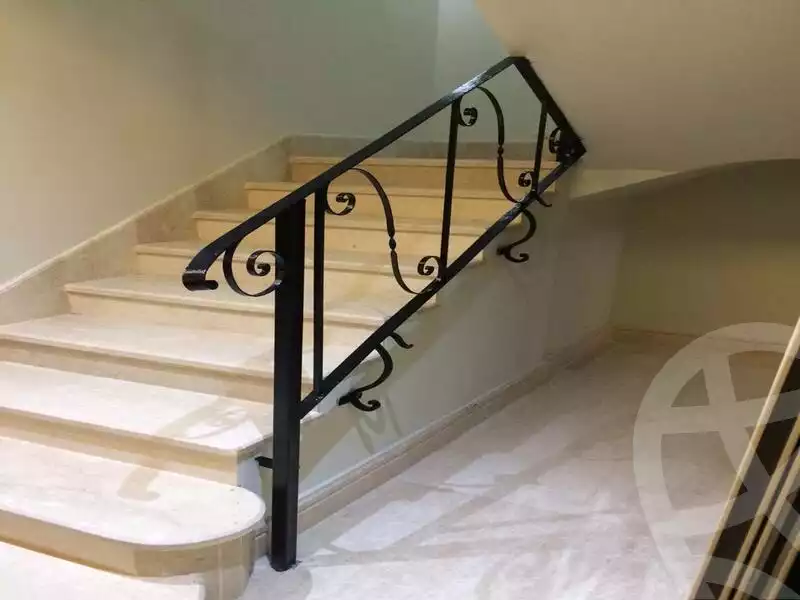 https://aqarmap.com.eg/en/listing/5775019-for-rent-cairo-el-sheikh-zayed-city-compounds-greens
