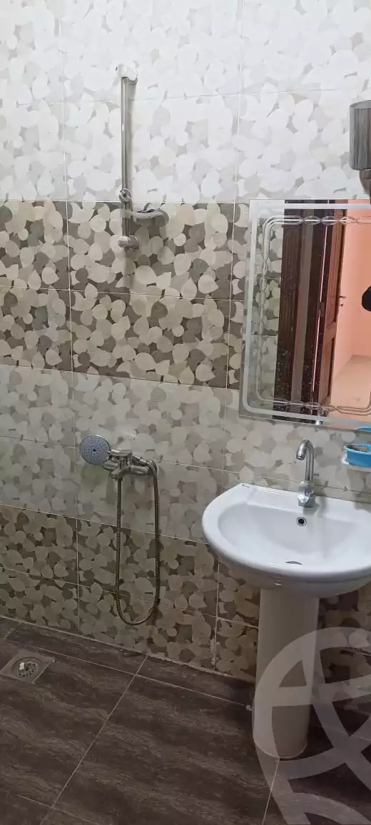 https://aqarmap.com.eg/en/listing/5775496-for-rent-cairo-new-cairo-el-kornfol-el-kornfol-10