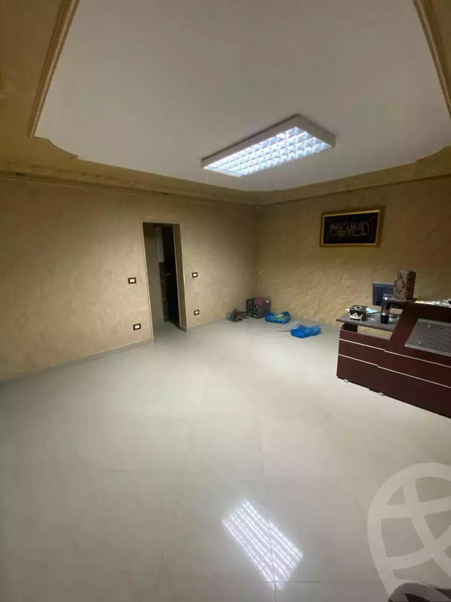 https://aqarmap.com.eg/ar/listing/5776358-for-sale-alexandria-ganaklis-shr-bw-qyr-tryq-lhry
