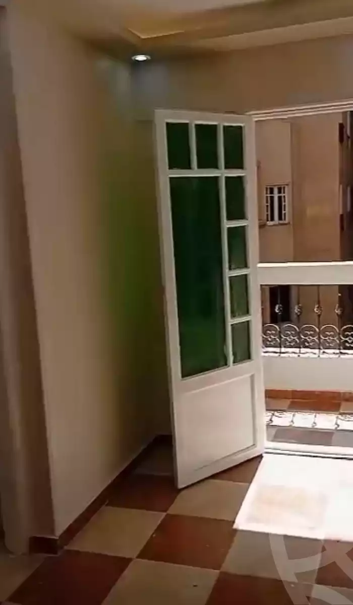 https://aqarmap.com.eg/ar/listing/5776501-for-sale-alexandria-l-jmy-compounds-in-el-agamy