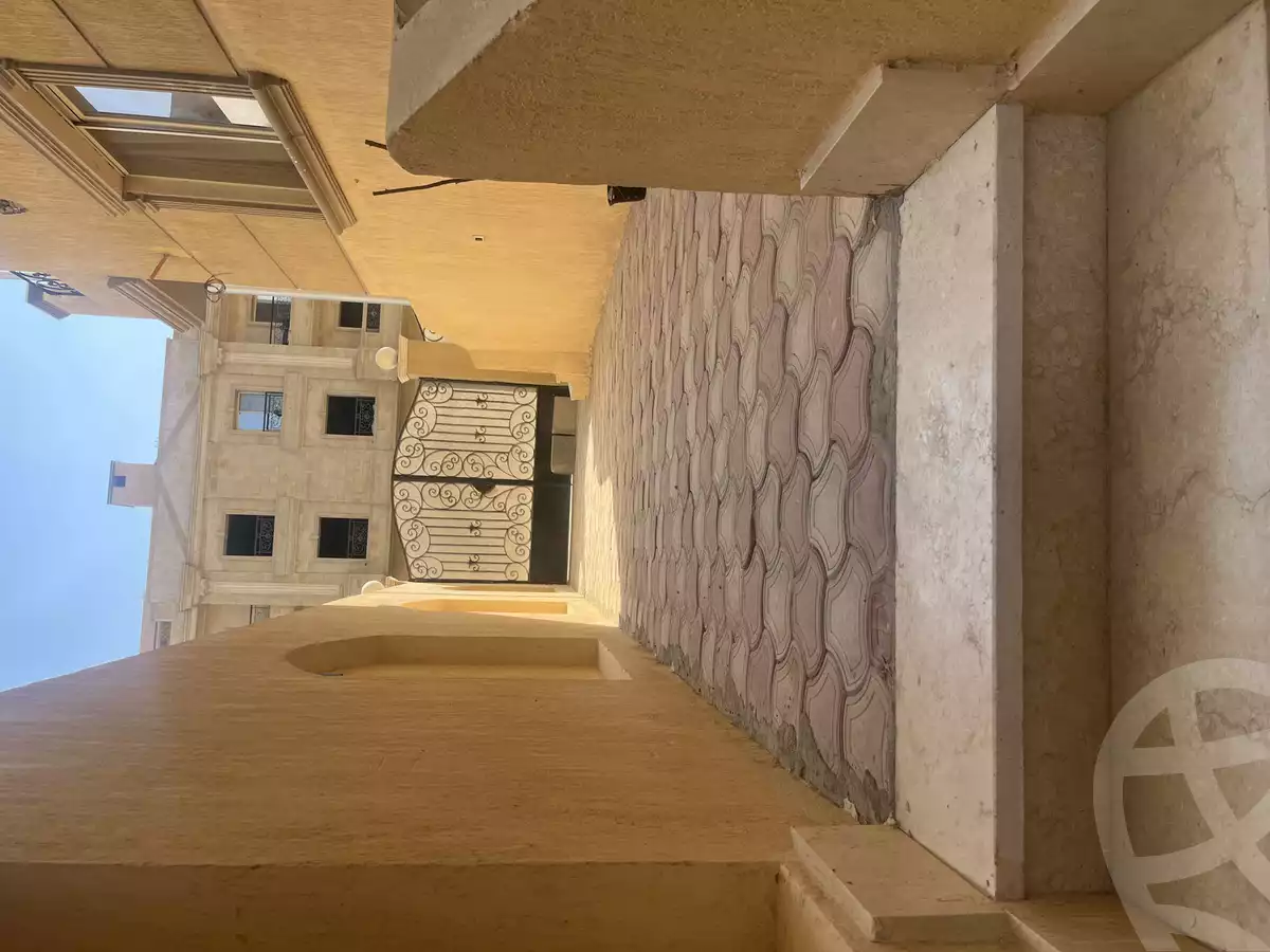 https://aqarmap.com.eg/ar/listing/5776646-for-sale-cairo-new-cairo-el-kornfol-el-kornfol-7