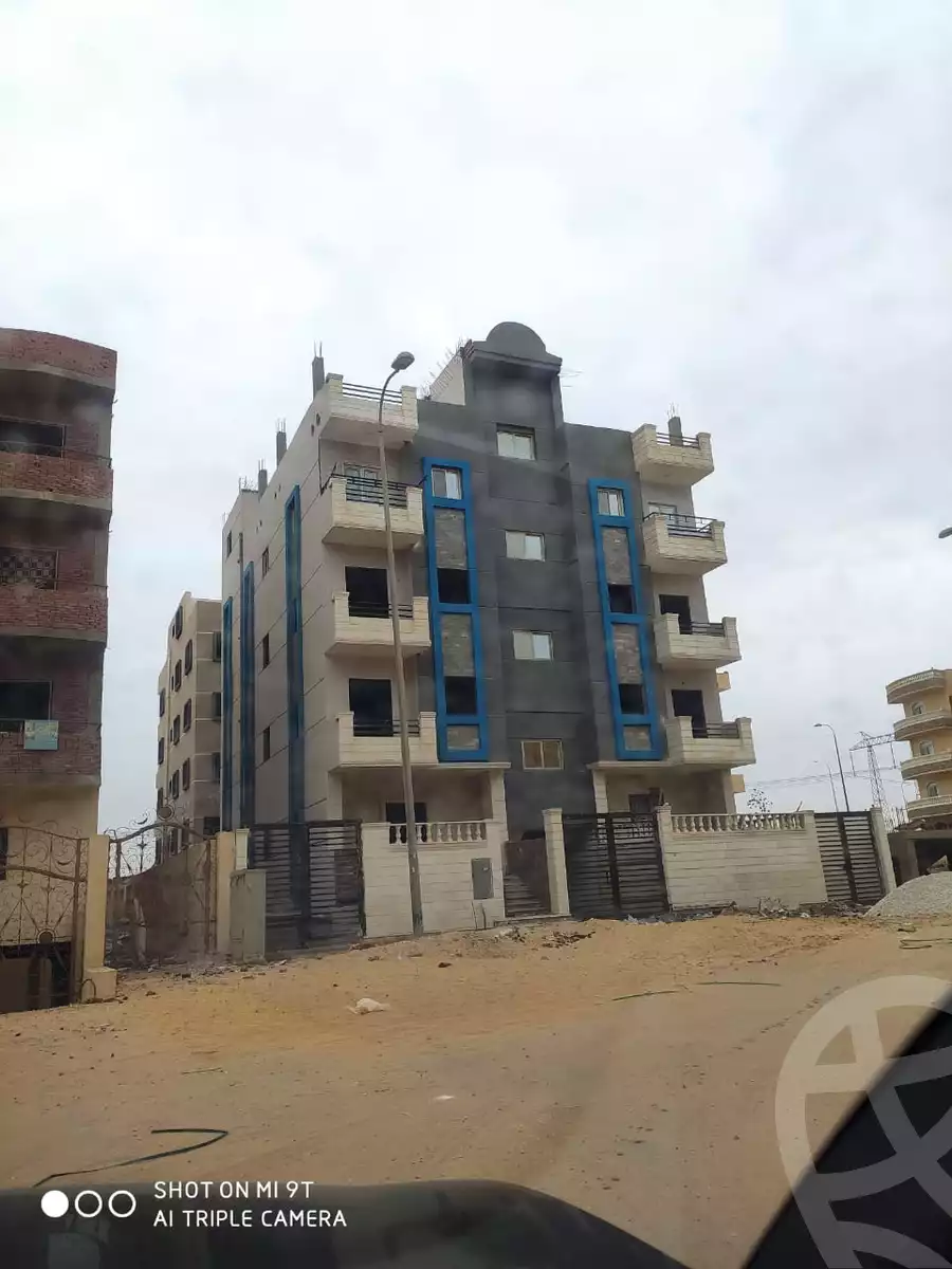 https://aqarmap.com.eg/en/listing/5778790-for-sale-cairo-6th-of-october-hadaeq-october-lmntq-lsyhy
