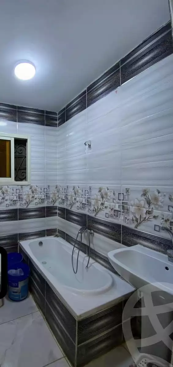 https://aqarmap.com.eg/en/listing/5779183-for-sale-alexandria-l-jmy-lbytsh