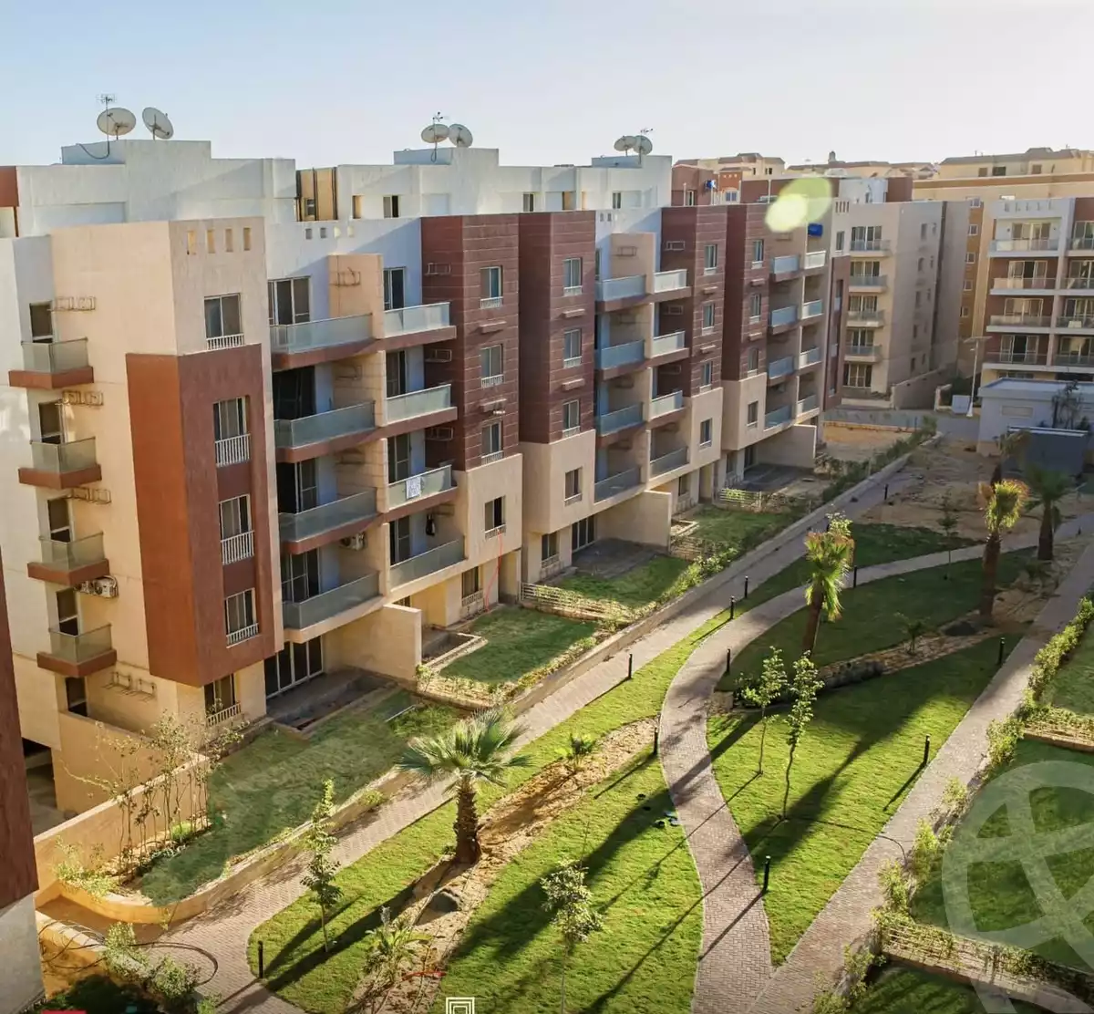 https://aqarmap.com.eg/ar/listing/5779681-for-sale-cairo-new-cairo-compounds-brwmynd-ryzydns-wdy-djl-llttwyr