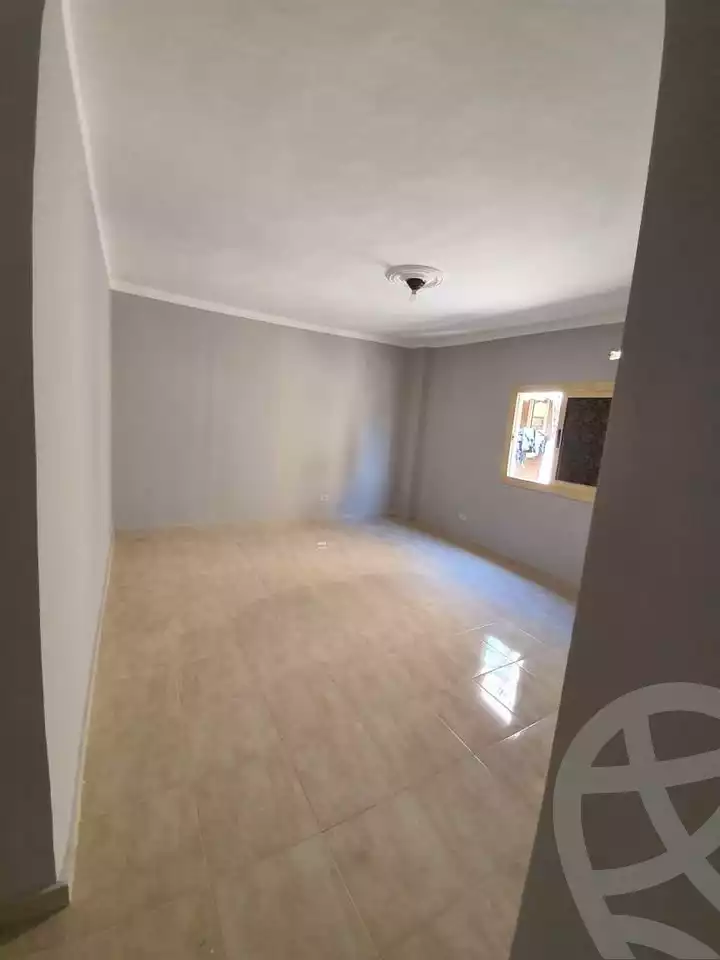 https://aqarmap.com.eg/ar/listing/5779960-for-rent-cairo-mokattam-compounds-kmbwnd-jwldn-jyts