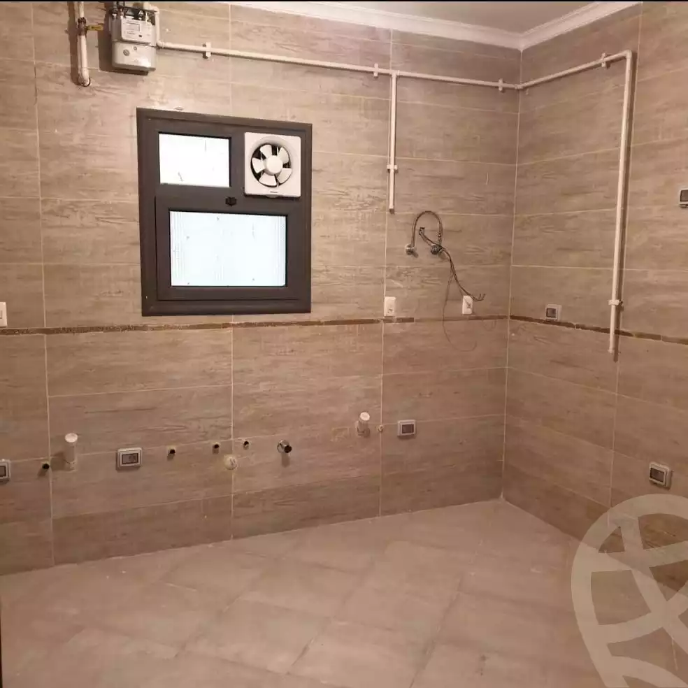 https://aqarmap.com.eg/en/listing/5780643-for-sale-cairo-new-cairo-compounds-el-deyar-mokhabarat