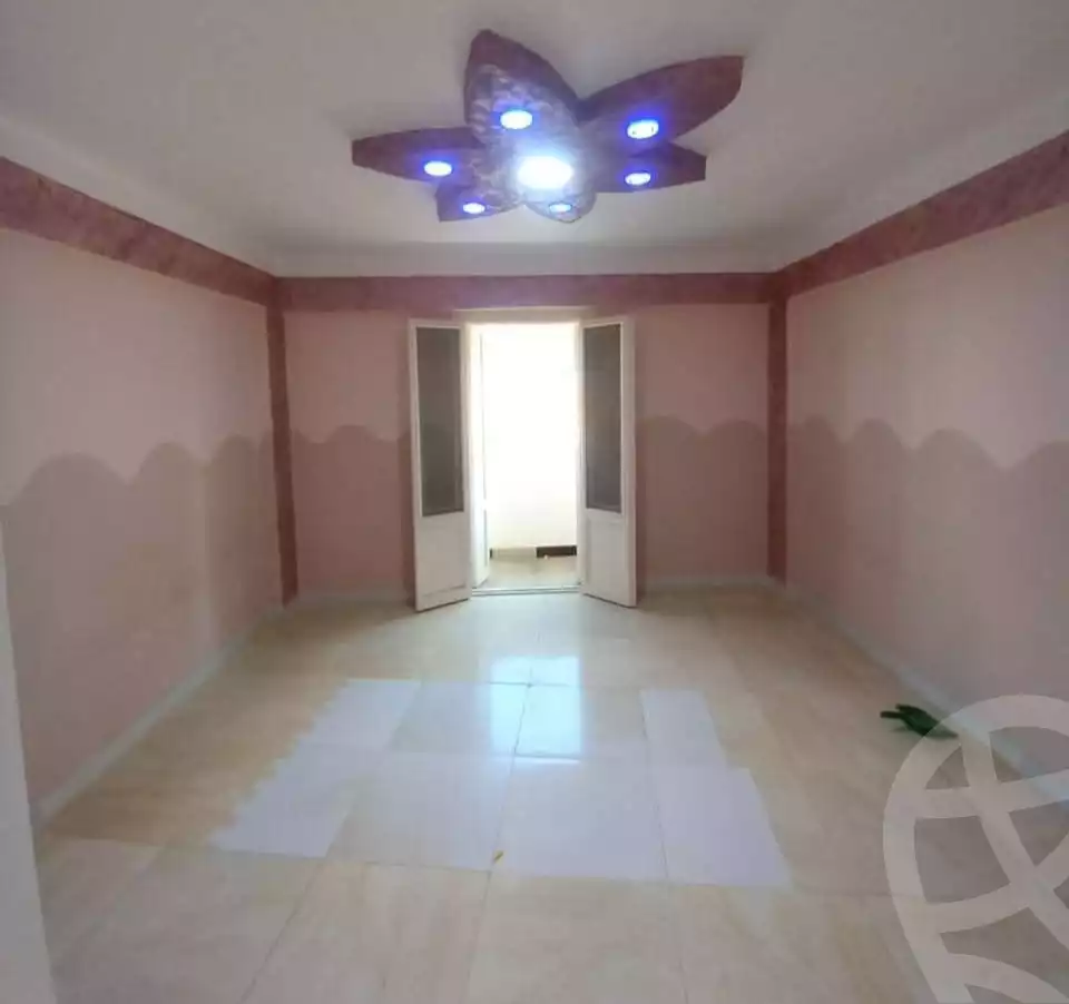 https://aqarmap.com.eg/en/listing/5781406-for-sale-alexandria-l-jmy-lbytsh-mecca-st