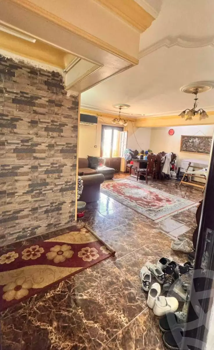 https://aqarmap.com.eg/en/listing/5781801-for-sale-alexandria-el-mandara-alex-el-mandara-bahri-sidi-kamal-st