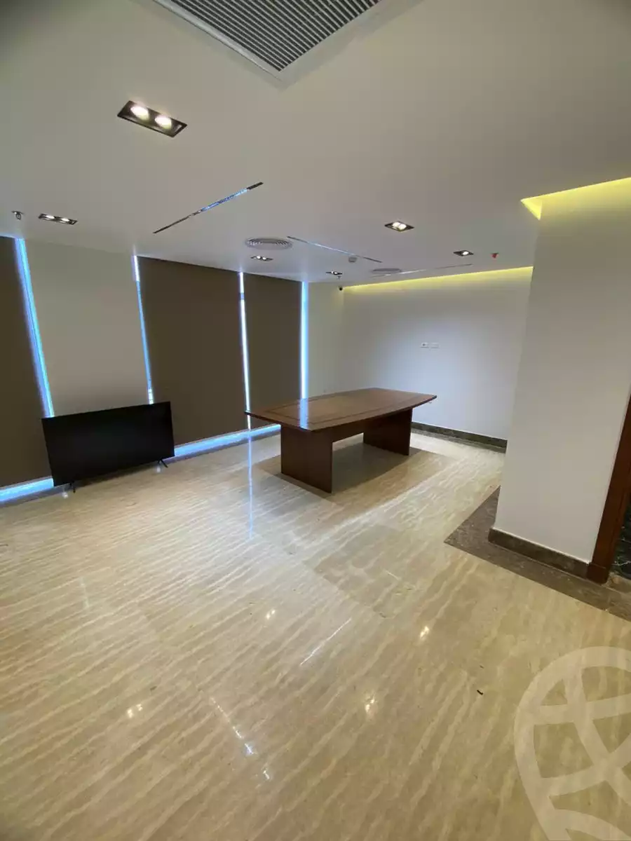 https://aqarmap.com.eg/en/listing/5782145-for-rent-cairo-el-sheikh-zayed-city-compounds-the-courtyard-mall-dorra