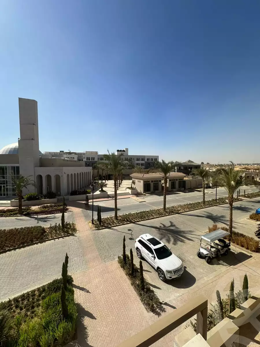 https://aqarmap.com.eg/ar/listing/5782228-for-sale-cairo-el-sheikh-zayed-city-compounds-kmbwnd-fyldj-wyst-dr-llttwyr