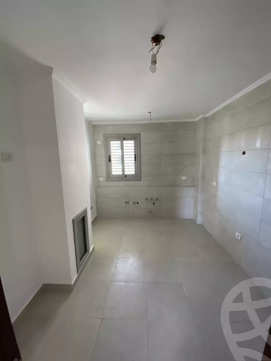https://aqarmap.com.eg/en/listing/5782835-for-rent-cairo-6th-of-october-compounds-palm-parks