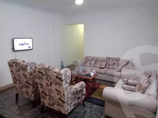 https://aqarmap.com.eg/en/listing/5784594-for-rent-cairo-el-haram-shareaa-khatem-el-morsalen