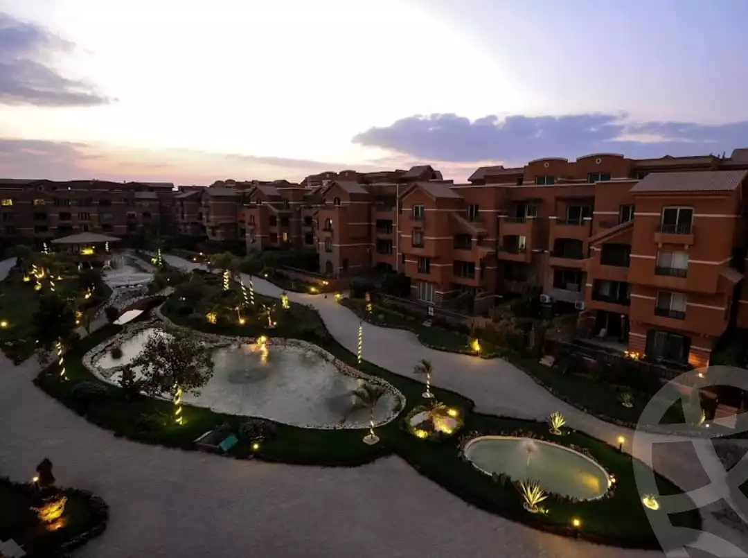 https://aqarmap.com.eg/ar/listing/5784650-for-sale-cairo-el-sheikh-zayed-city-compounds-green-3