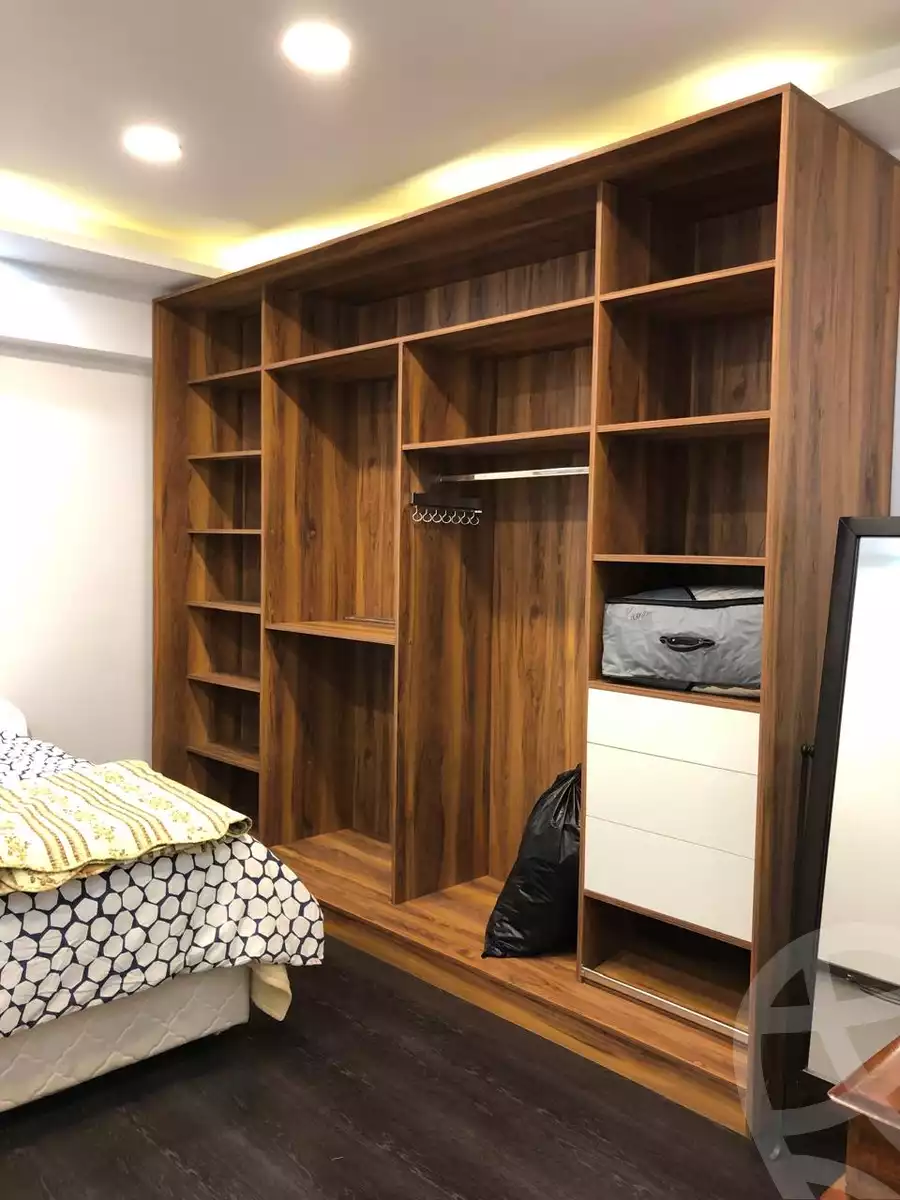 https://aqarmap.com.eg/ar/listing/5784650-for-sale-cairo-el-sheikh-zayed-city-compounds-green-3