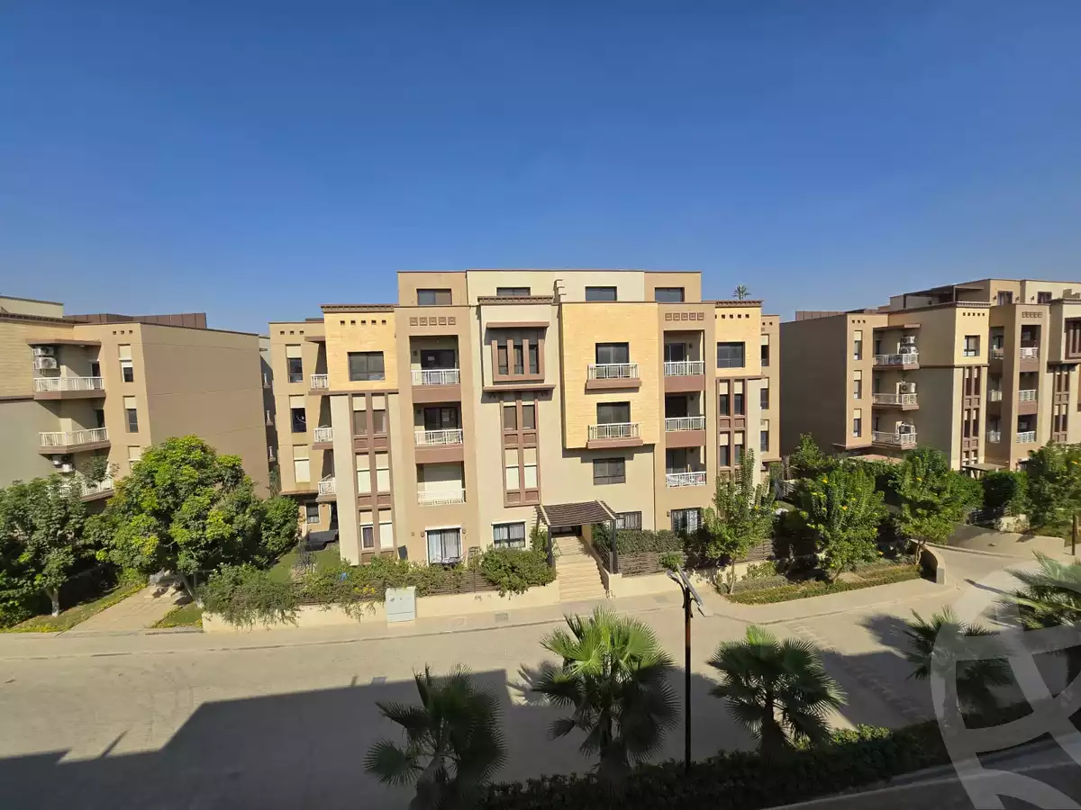 https://aqarmap.com.eg/ar/listing/5785024-for-sale-cairo-6th-of-october-compounds-green-5
