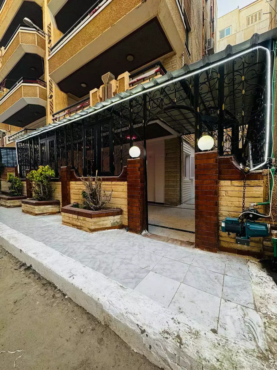 https://aqarmap.com.eg/ar/listing/5785549-for-sale-alexandria-l-jmy-shataa-el-nakheel-street-10