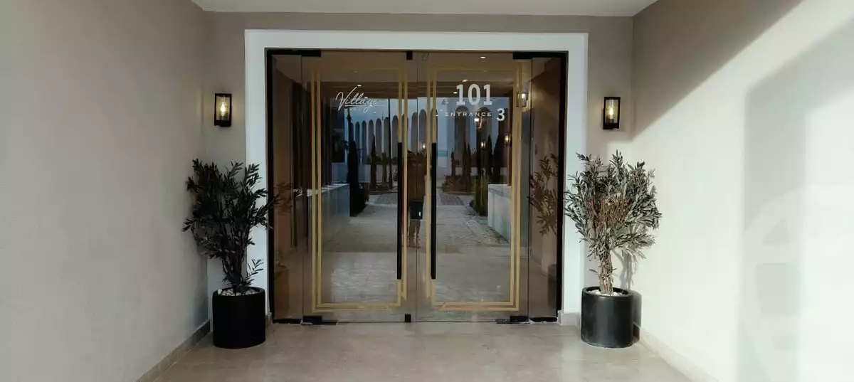 https://aqarmap.com.eg/en/listing/5785656-for-sale-cairo-el-sheikh-zayed-city-compounds-kmbwnd-fyldj-wyst-dr-llttwyr