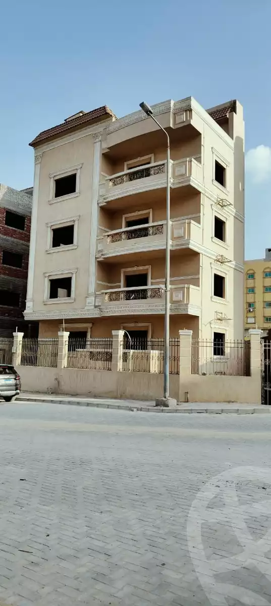 https://aqarmap.com.eg/en/listing/5786101-for-sale-cairo-el-sheikh-zayed-city-compounds-tiamo-city