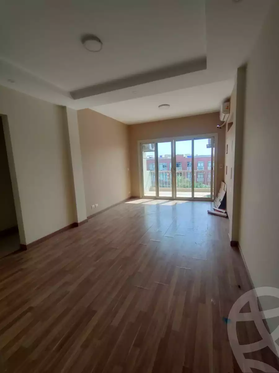 https://aqarmap.com.eg/en/listing/5786427-for-rent-cairo-el-sheikh-zayed-city-compounds-dh-drys