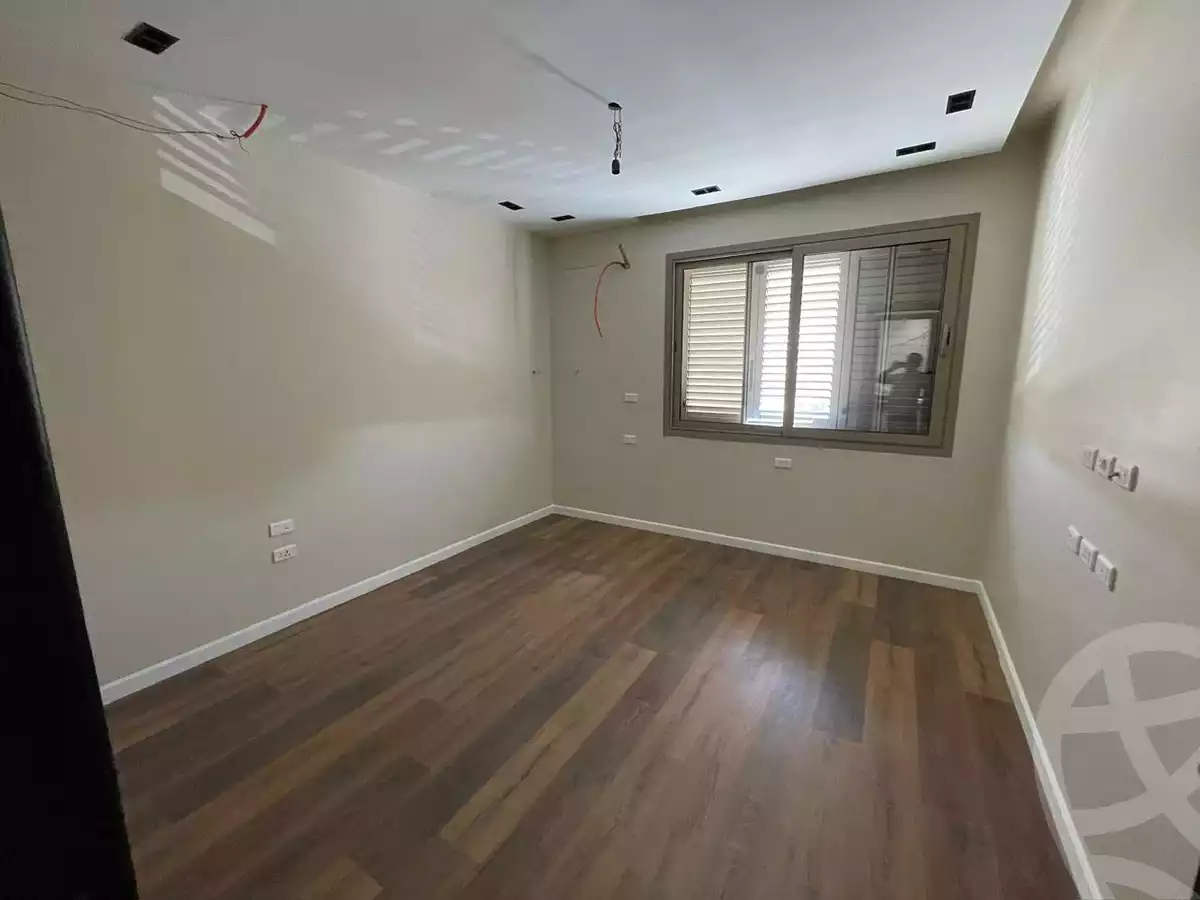 https://aqarmap.com.eg/ar/listing/5786500-for-rent-cairo-6th-of-october-compounds-aeon