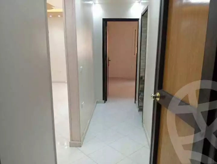 https://aqarmap.com.eg/en/listing/5786683-for-rent-cairo-faisal-kafr-tohormos-queen-nazli-st