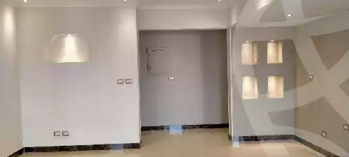 https://aqarmap.com.eg/en/listing/5786857-for-rent-cairo-new-cairo-lrhb-city-phase-5-ibn-al-nafees-st