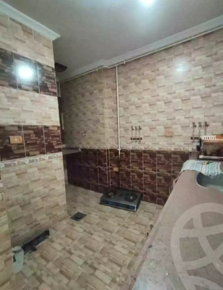 https://aqarmap.com.eg/en/listing/5786925-for-sale-alexandria-l-jmy-lbytsh-el-saleheen-mosque-st