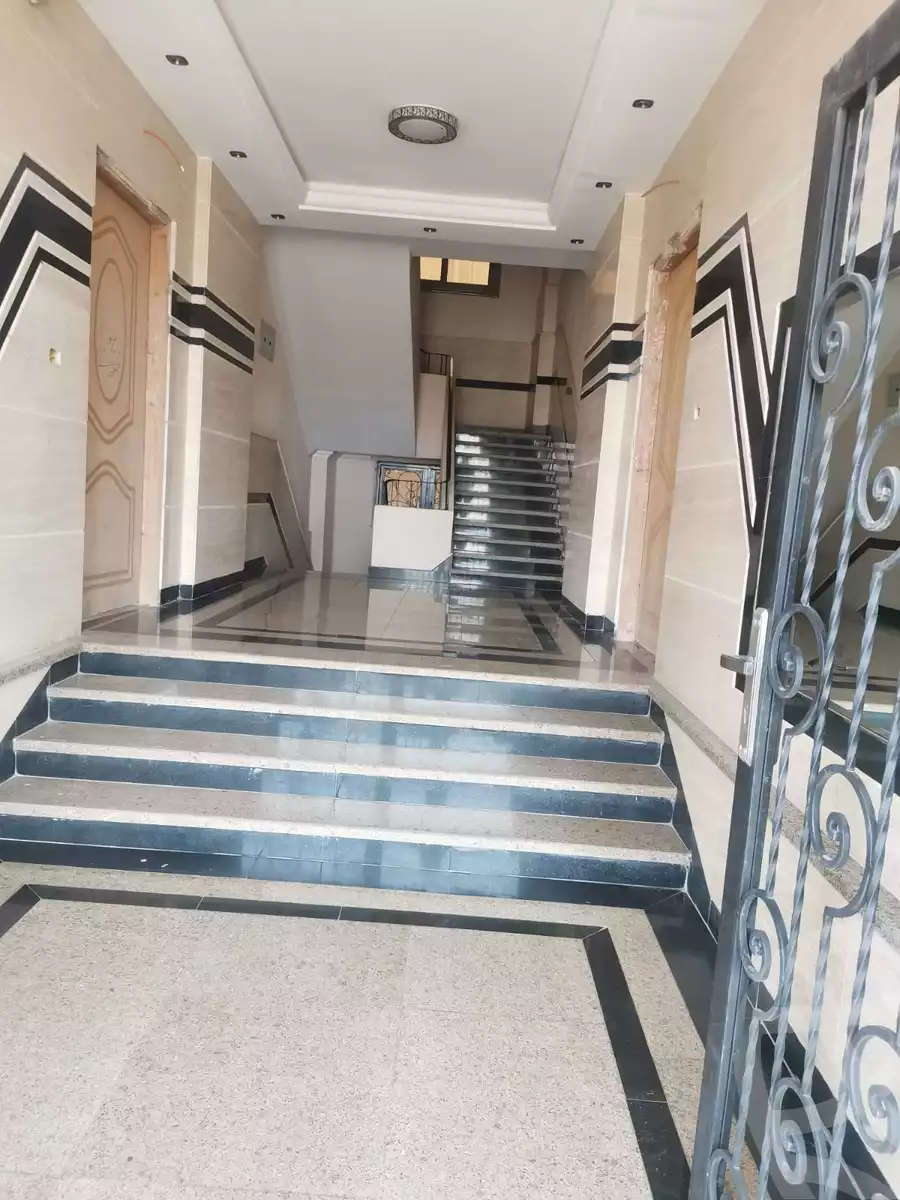 https://aqarmap.com.eg/en/listing/5787756-for-sale-cairo-el-shorouk-lmntq-lsb-neighbourhood-3