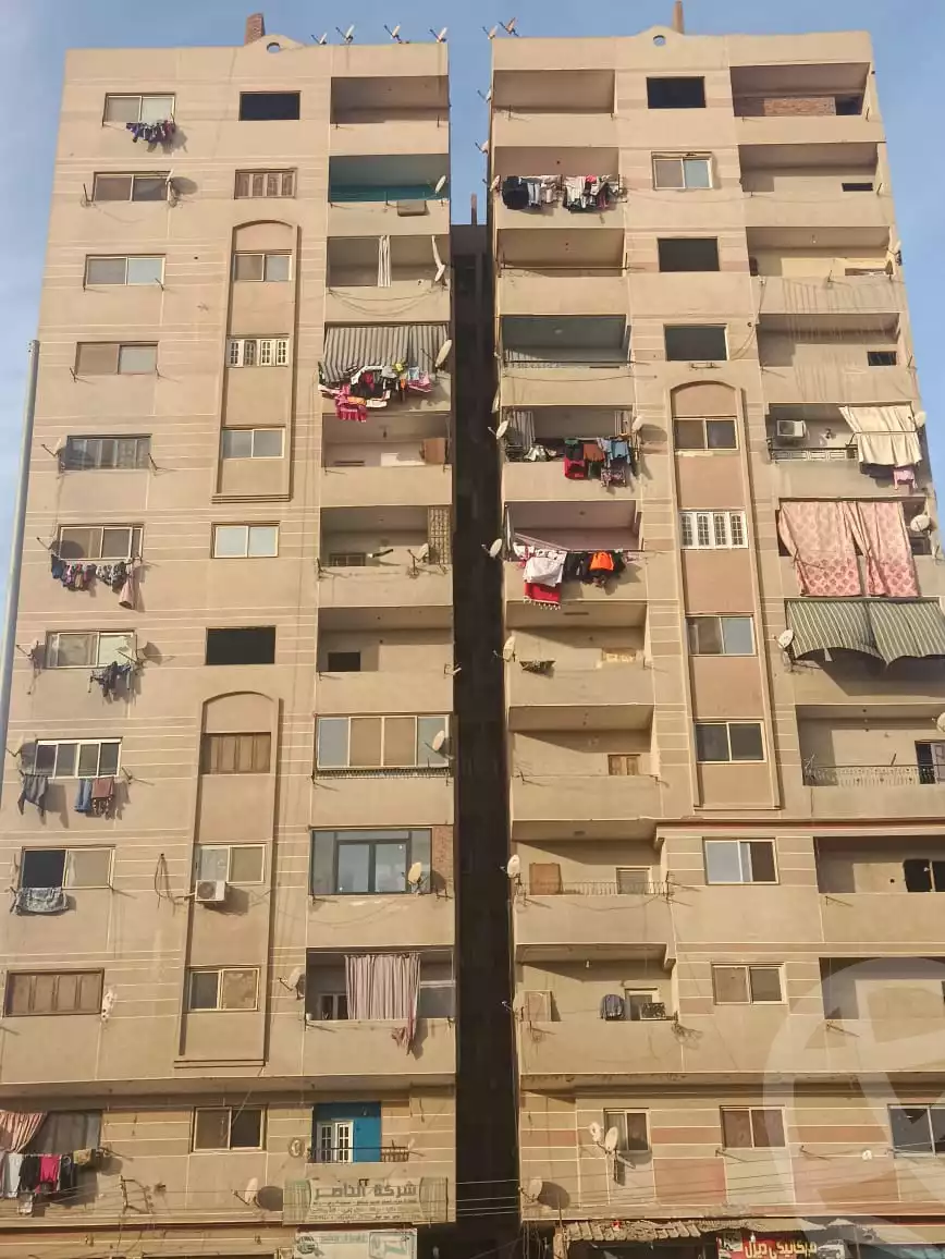 https://aqarmap.com.eg/ar/listing/5787778-for-sale-cairo-el-haram-bolak-el-dakror-nahia-st
