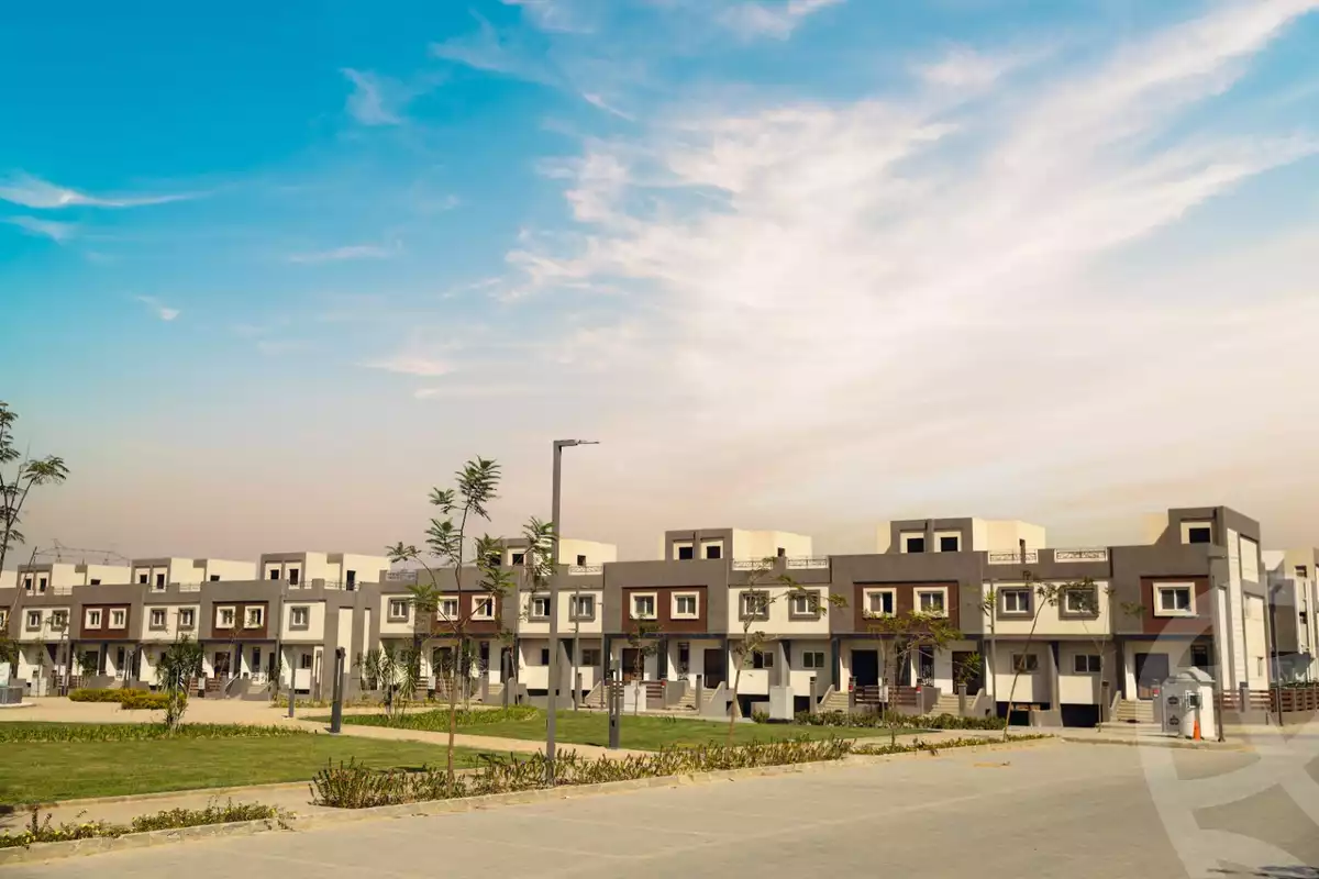 https://aqarmap.com.eg/ar/listing/5788231-for-sale-cairo-6th-of-october-hadaeq-october-kmbwnd-fy-hdyq-ktwbr-rock-eden-compound-el-batal-group