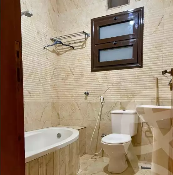 https://aqarmap.com.eg/en/listing/5788434-for-sale-dakahlia-mansoura-el-mansoura-city-mahmoud-shaheen-st