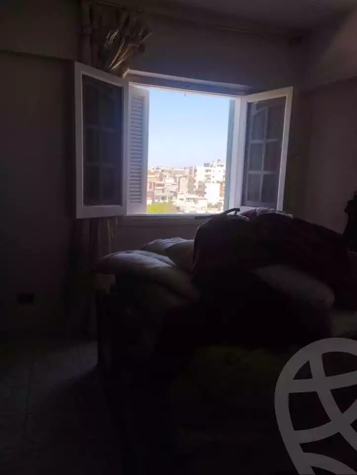 https://aqarmap.com.eg/ar/listing/5788916-for-sale-alexandria-l-jmy-el-hanouvel-el-hag-radwan-mosque-st