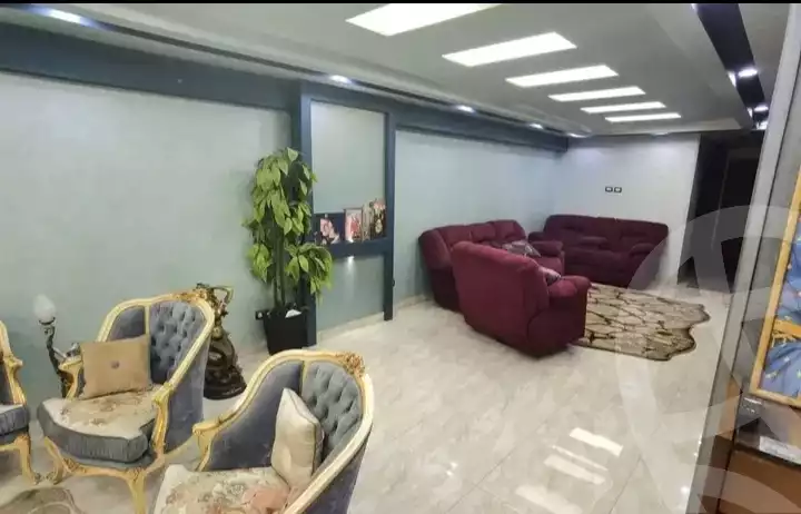 https://aqarmap.com.eg/en/listing/5789458-for-sale-cairo-shoubra-corniche-el-nile-st