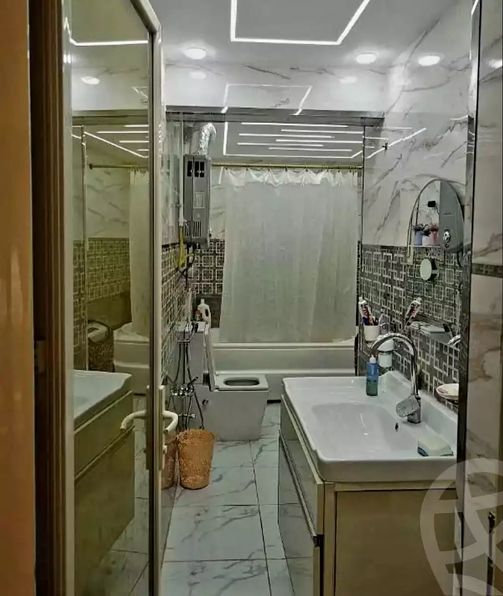 https://aqarmap.com.eg/ar/listing/5790801-for-sale-cairo-el-haram-shareaa-khatem-el-morsalen