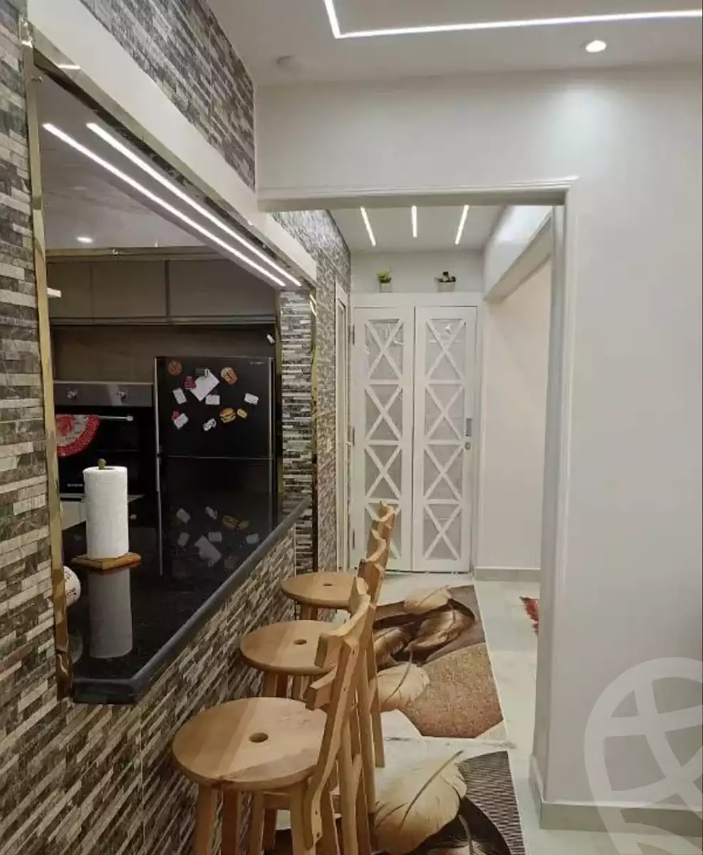 https://aqarmap.com.eg/ar/listing/5790877-for-sale-cairo-el-haram-shareaa-khatem-el-morsalen