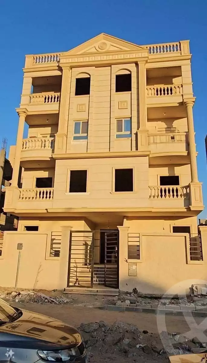 https://aqarmap.com.eg/ar/listing/5791163-for-sale-cairo-badr-city-hai-el-ashgar-featured-neighborhood-el-imam-el-bokhary-st