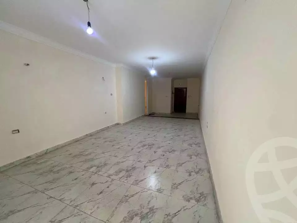 https://aqarmap.com.eg/en/listing/5791205-for-sale-alexandria-glim