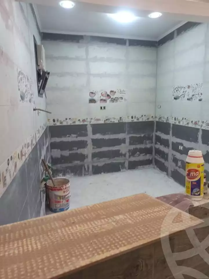 https://aqarmap.com.eg/en/listing/5792896-for-rent-alexandria-shds