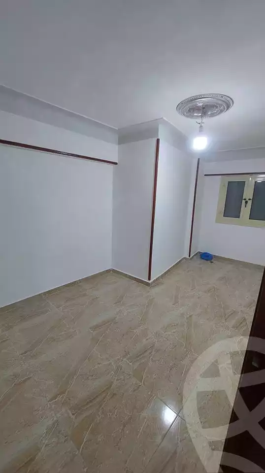 https://aqarmap.com.eg/en/listing/5793184-for-sale-alexandria-rs-ltyn