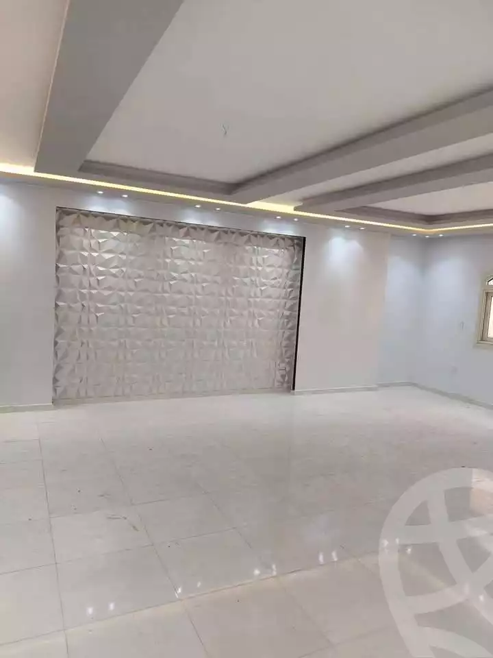 https://aqarmap.com.eg/en/listing/5793619-for-sale-sharqia-zagazig-zagazig-city-ghasham-rd
