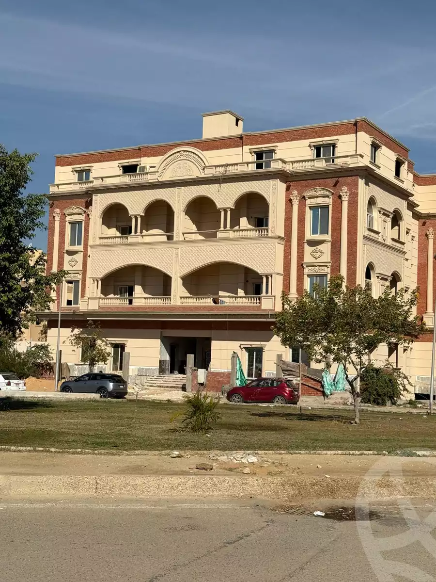 https://aqarmap.com.eg/en/listing/5794187-for-sale-cairo-new-cairo-ganob-el-akadamiya