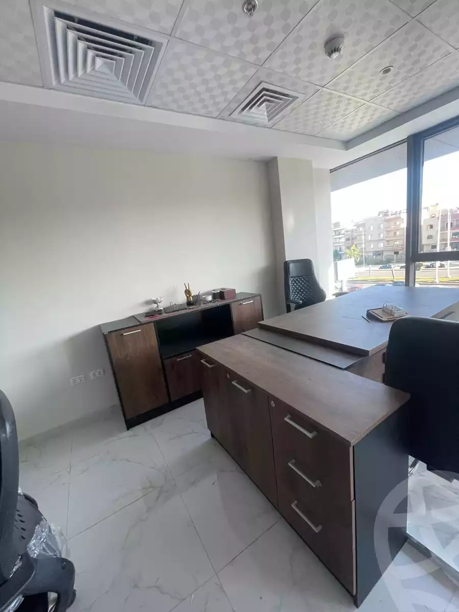 https://aqarmap.com.eg/en/listing/5794357-for-sale-cairo-el-sheikh-zayed-city-compounds-dh-jyt-blz-mykwn-llttwyr