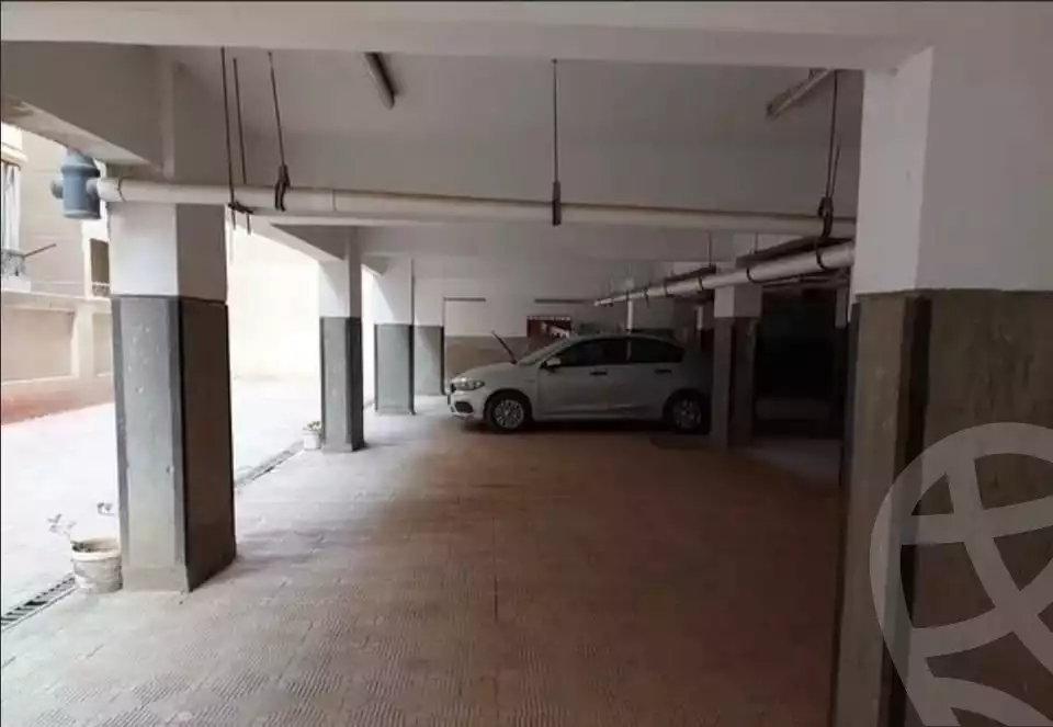https://aqarmap.com.eg/en/listing/5794449-for-sale-cairo-mokattam-lhdb-l-ly-taqseem-el-zohour