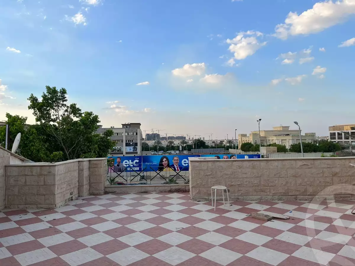 https://aqarmap.com.eg/en/listing/5794639-for-sale-cairo-el-sheikh-zayed-city-compounds-hadayek-el-mohandiseen