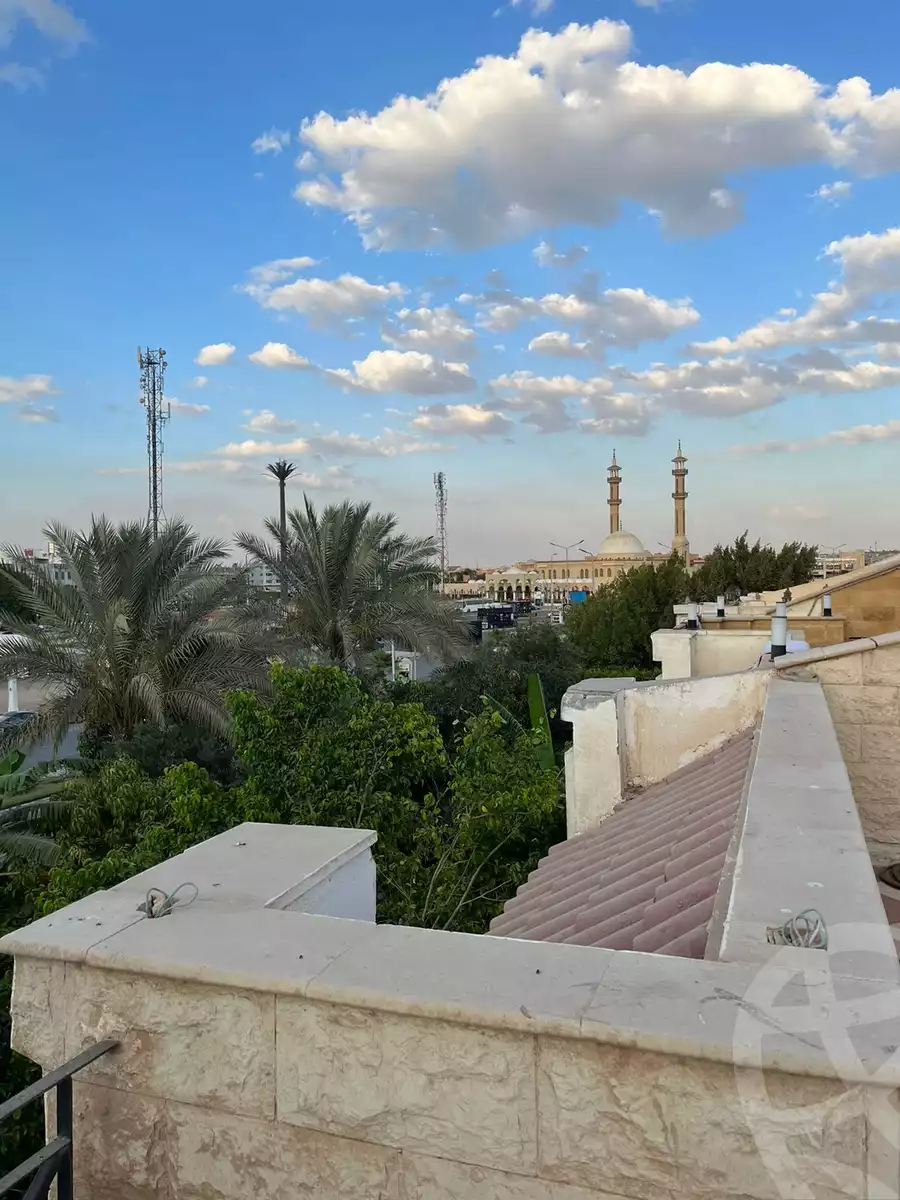 https://aqarmap.com.eg/en/listing/5794639-for-sale-cairo-el-sheikh-zayed-city-compounds-hadayek-el-mohandiseen