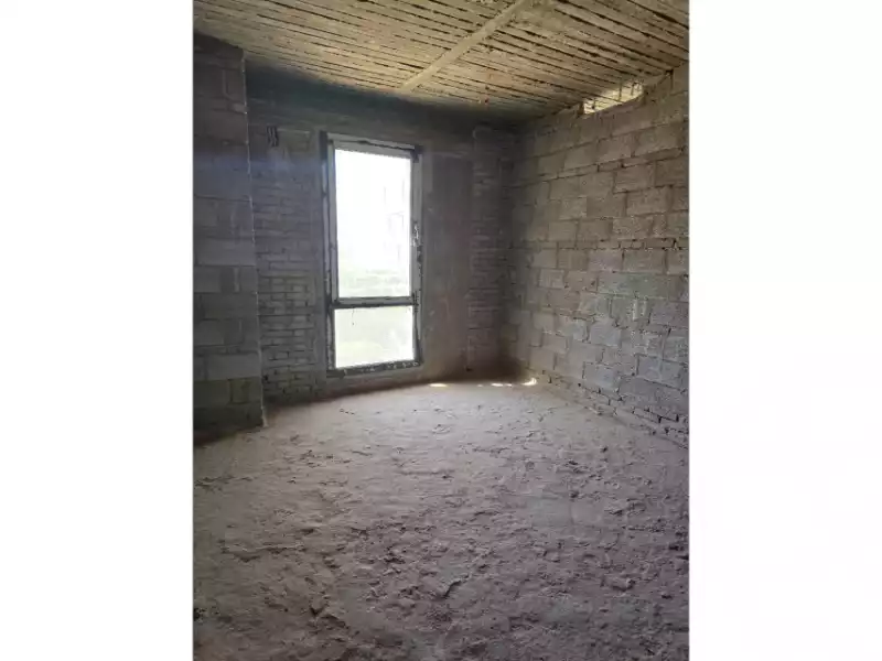 https://aqarmap.com.eg/en/listing/5794994-for-sale-cairo-el-sheikh-zayed-city-compounds-kmbwnd-wyst-twn-swdyk