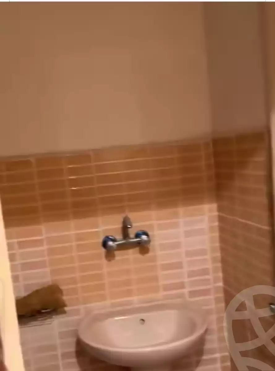 https://aqarmap.com.eg/en/listing/5795165-for-sale-alexandria-l-jmy-el-hanouvel-el-warsha-st